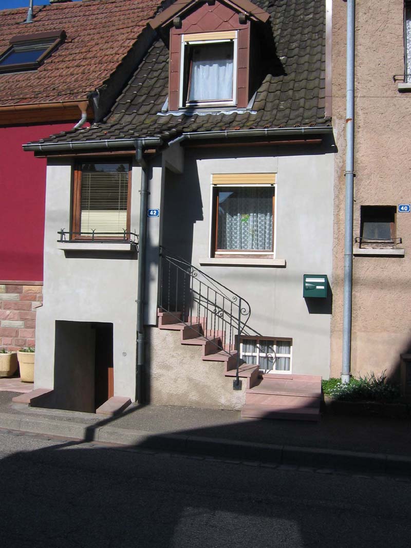 eg